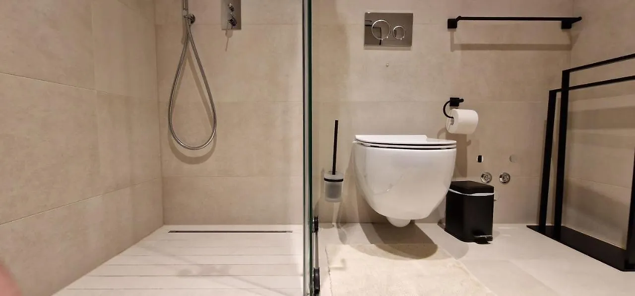 Qvarnero No18- Luxury Residence With Swimming Pool, Private Sauna And Jacuzzi Opatija Apartment