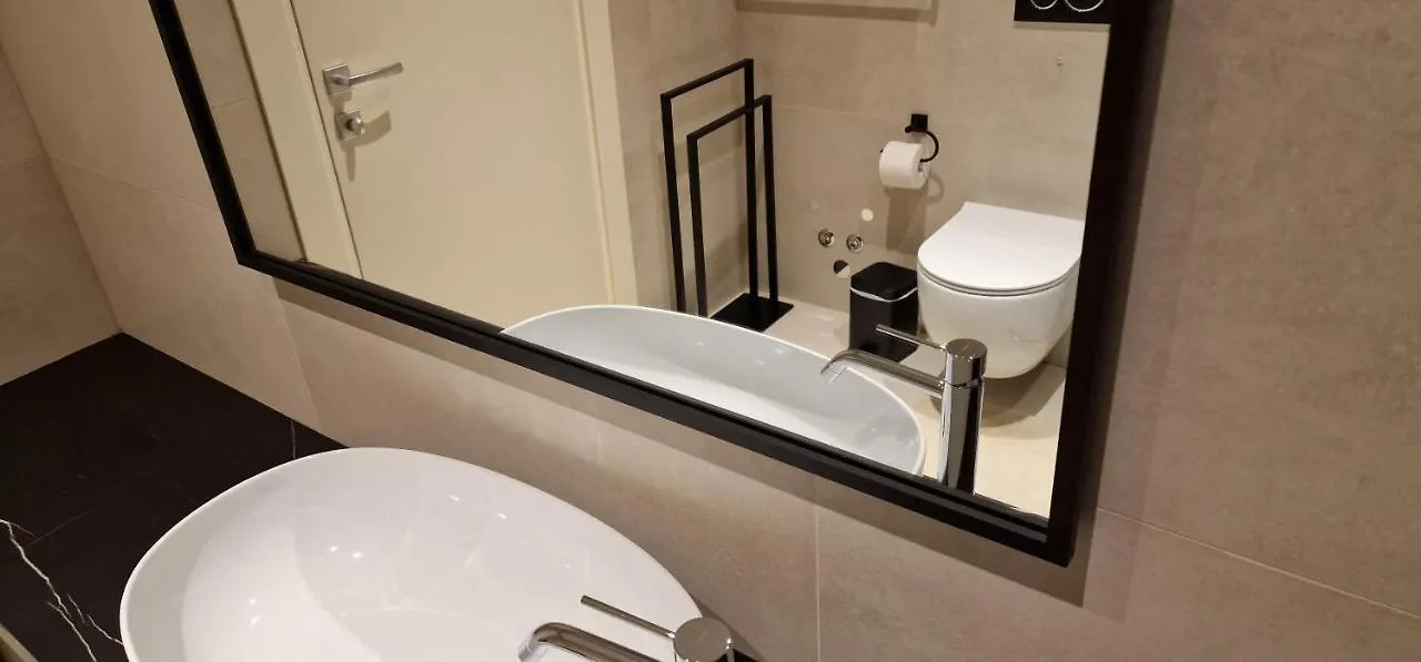 Lägenhet Qvarnero No18- Luxury Residence With Swimming Pool, Private Sauna And Jacuzzi Opatija