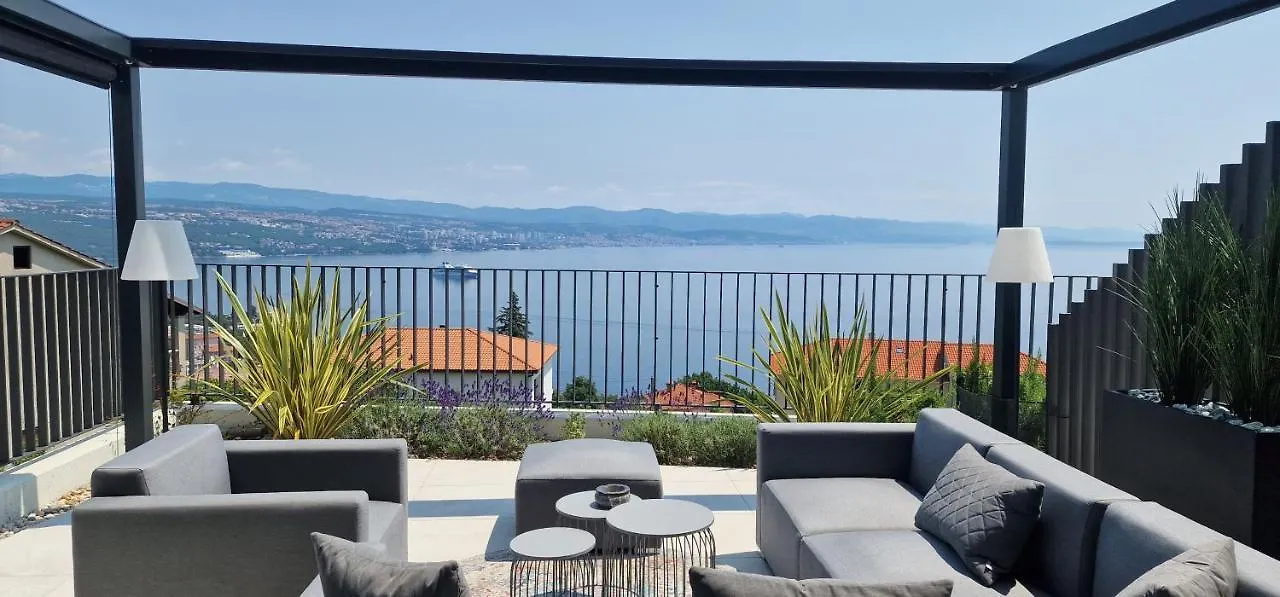 Qvarnero No18- Luxury Residence With Swimming Pool, Private Sauna And Jacuzzi Opatija